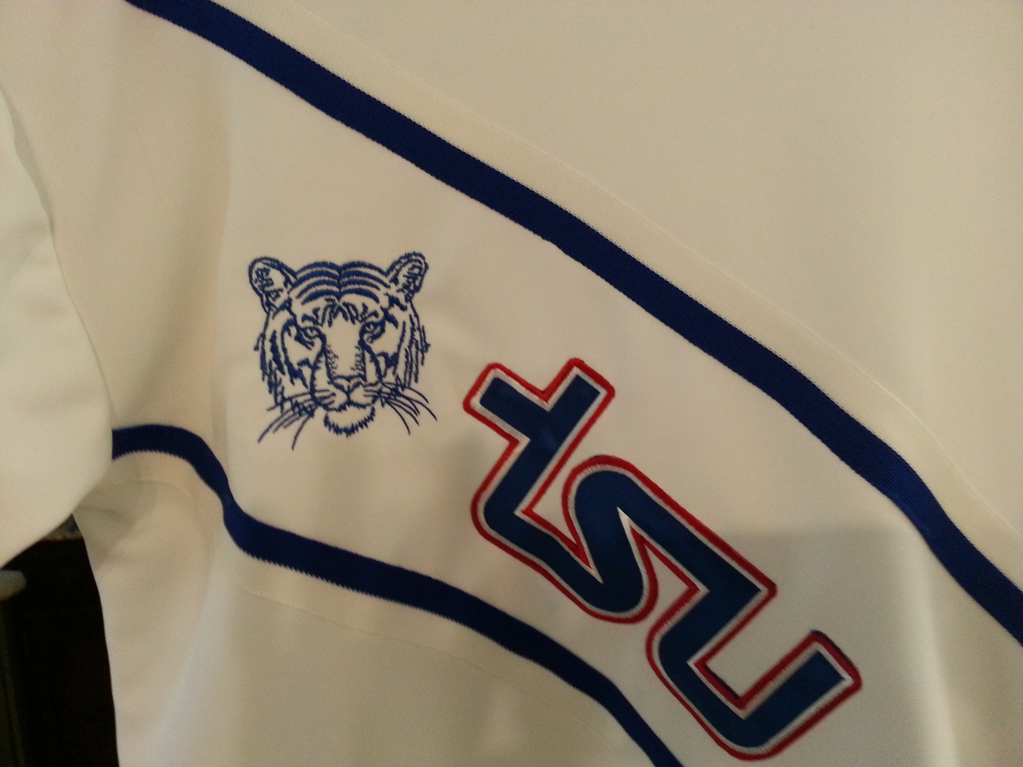 All Photos - Photo 42