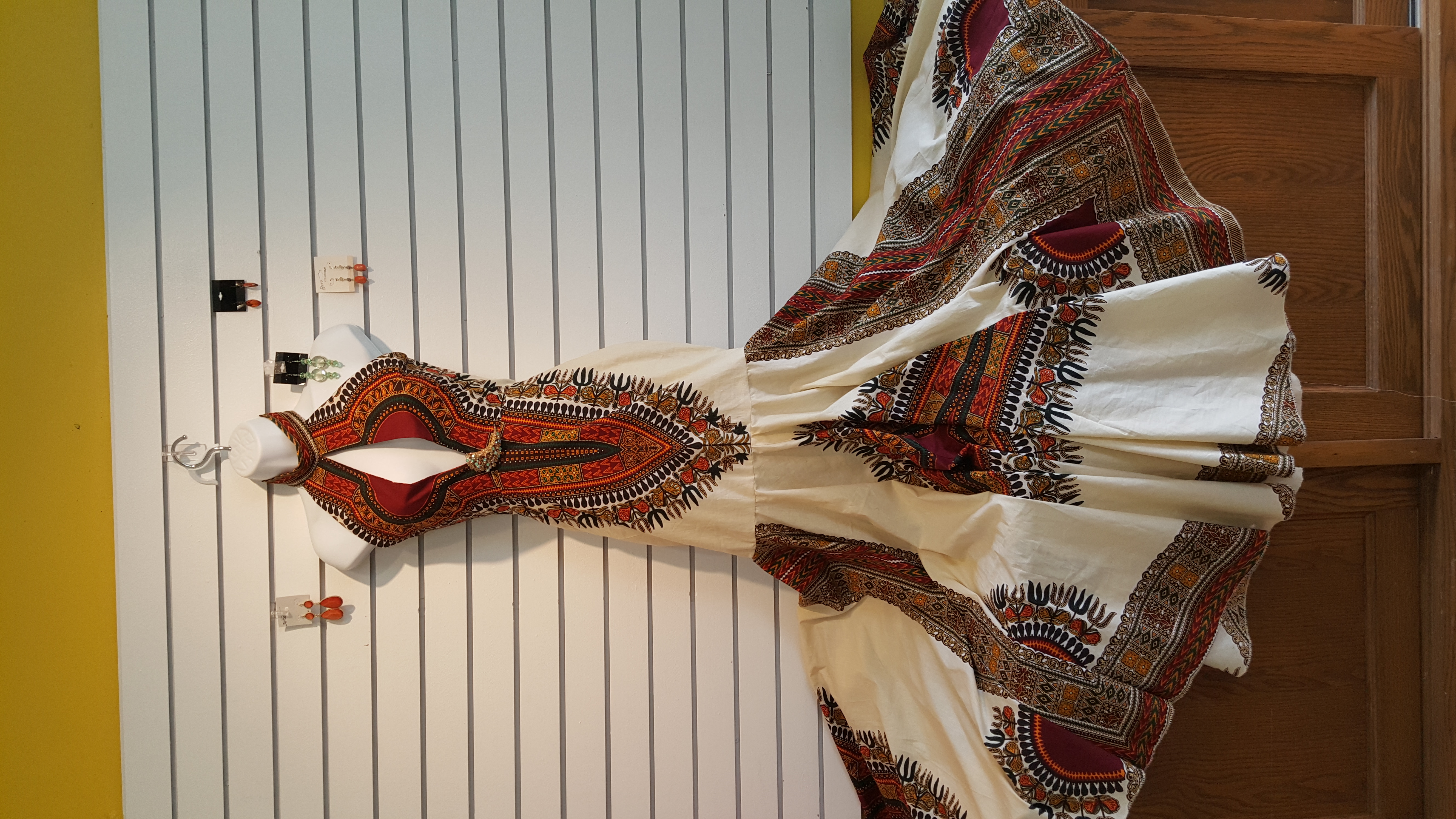 All Photos - Photo 9