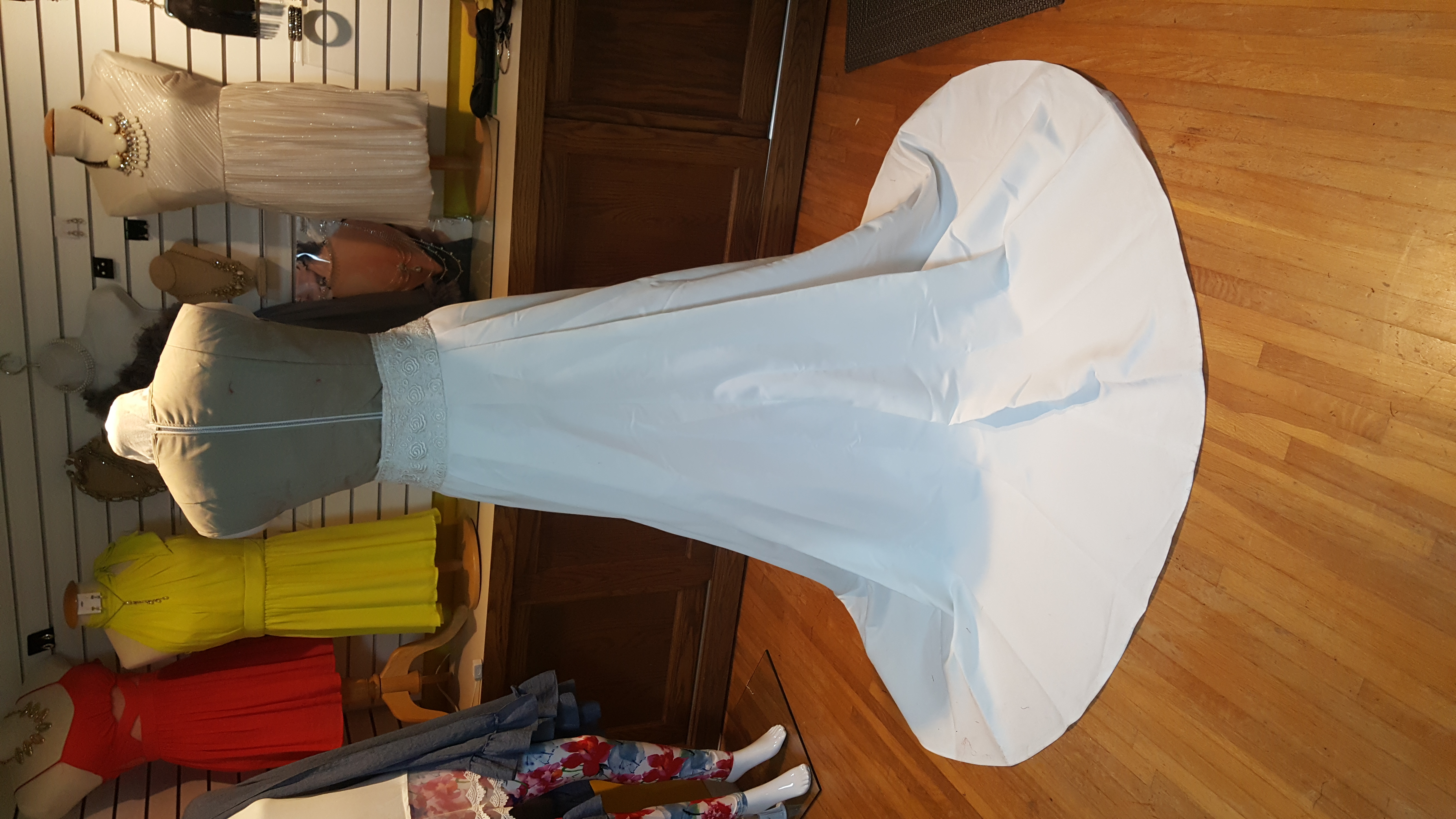 All Photos - Photo 172