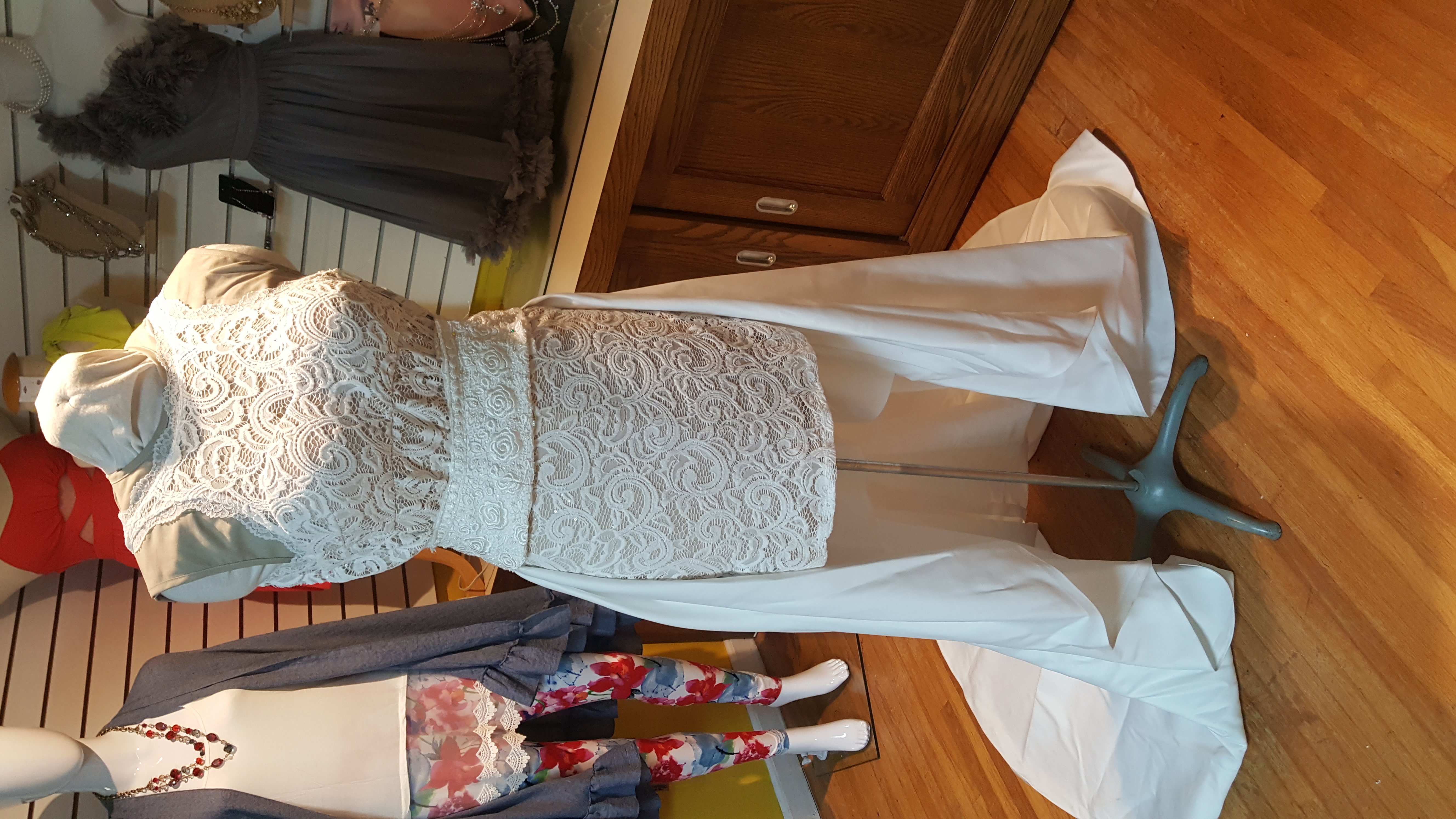 All Photos - Photo 59