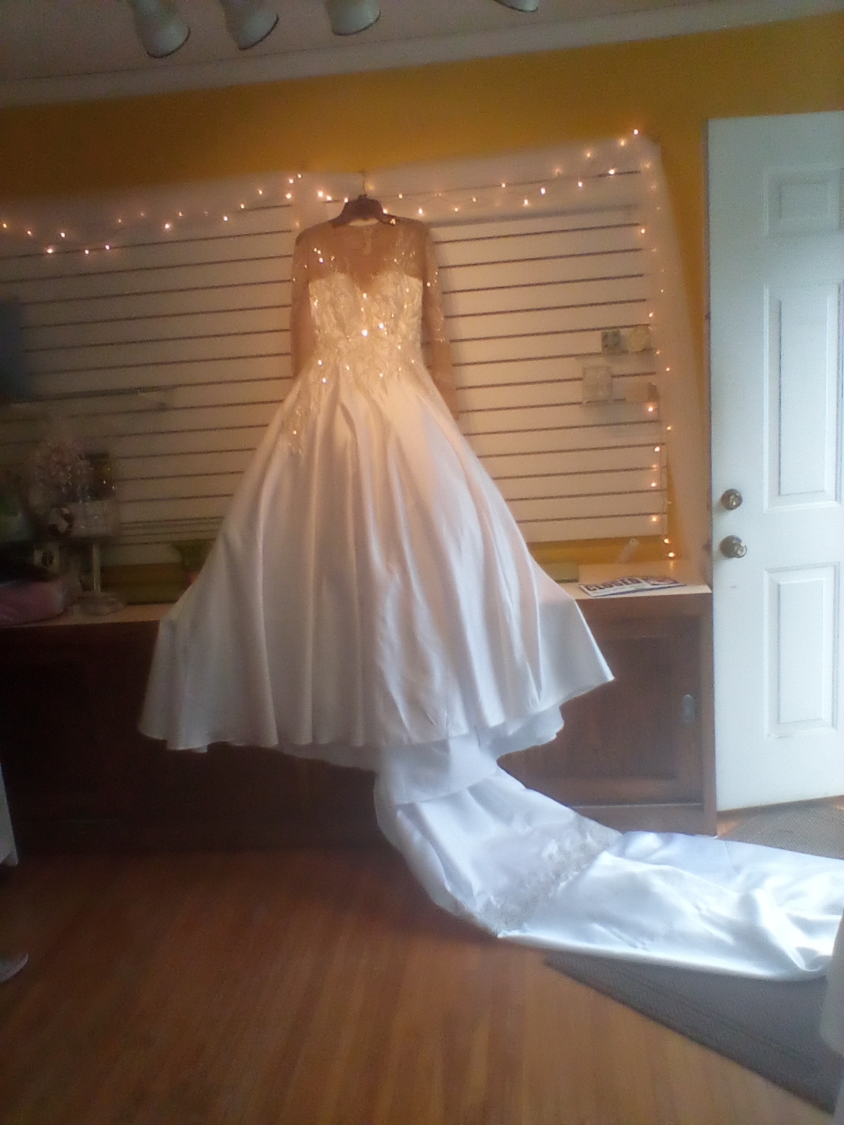 All Photos - Photo 183