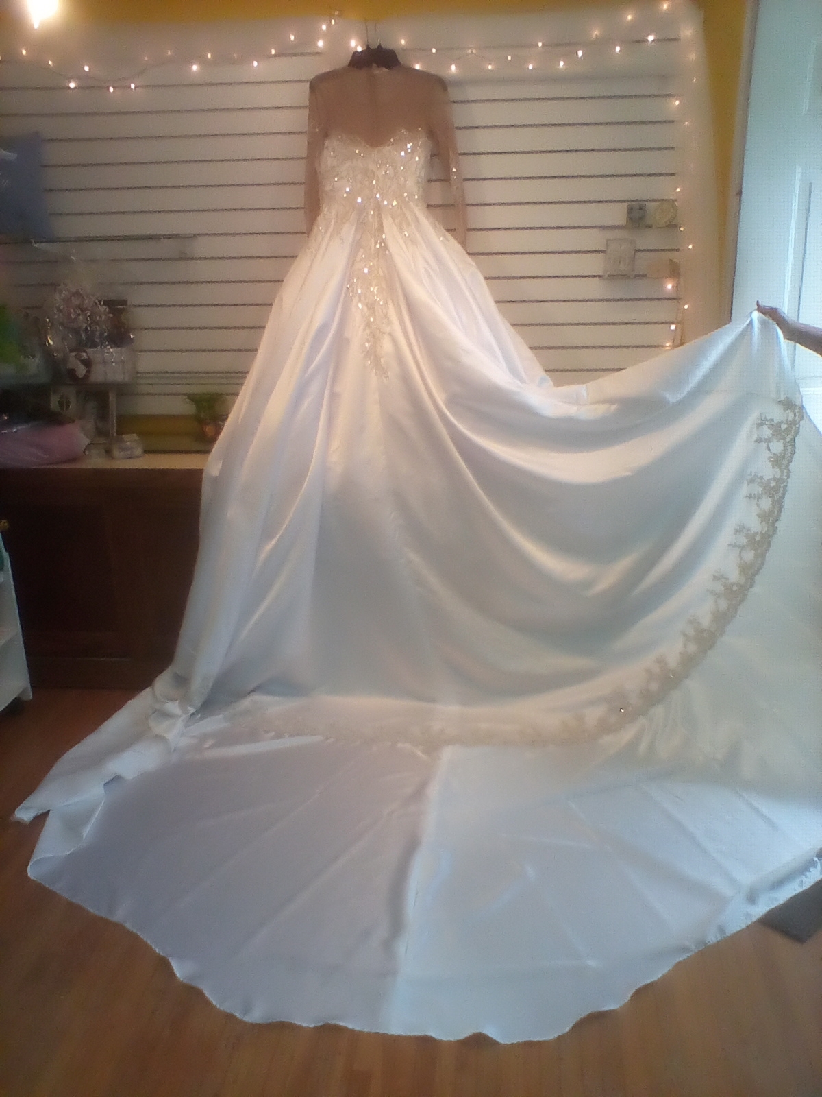 All Photos - Photo 202