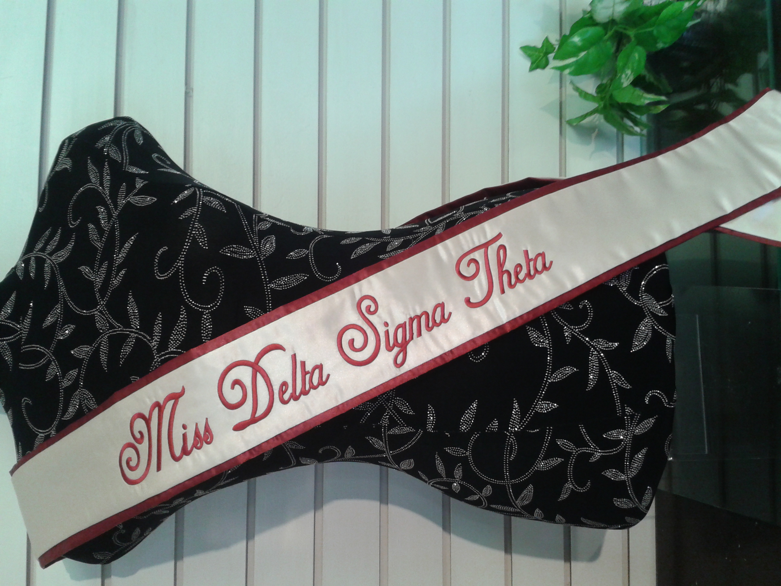 All Photos - Photo 19